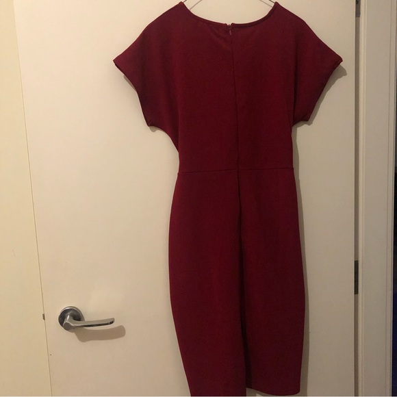 Red, fitted business dress with split in skirt. Size 12 Valley Girl - Picture 5 of 6